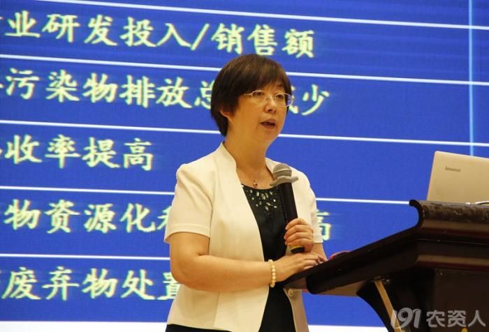 为什么gdp增长高生意很难做_中国gdp增长图(3)