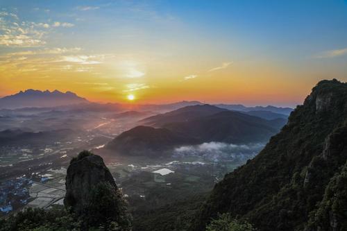十二月细品横峰岑山