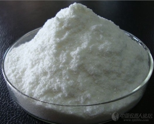 形成不定根(生根剂),具有调节生长,促进生根,抽芽,开花,防止落花落果